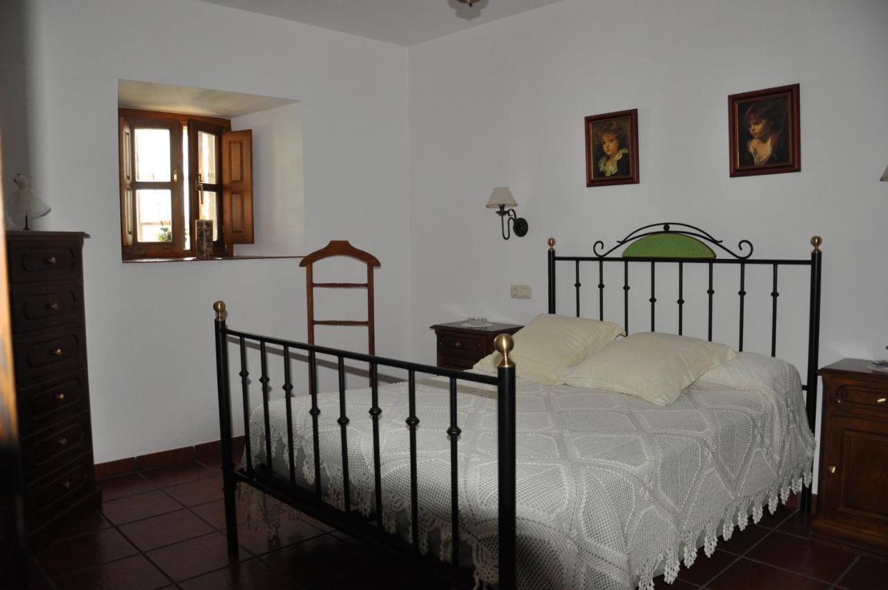 Posada La Torre Serdio Szoba fotó